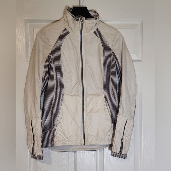 Lululemon Rebel Runner Ghost Hyper Stripe Heathered Slate Jacket - Picture 7 of 7